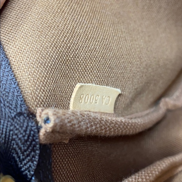 Louis Vuitton limited edition 🌹 rose 🌹 bag - Picture 8 of 8